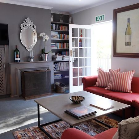 Constantia White Lodge Guest House Κέιπ Τάουν Εξωτερικό φωτογραφία
